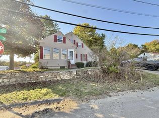 1010 Sabattus St, Lewiston, ME 04240