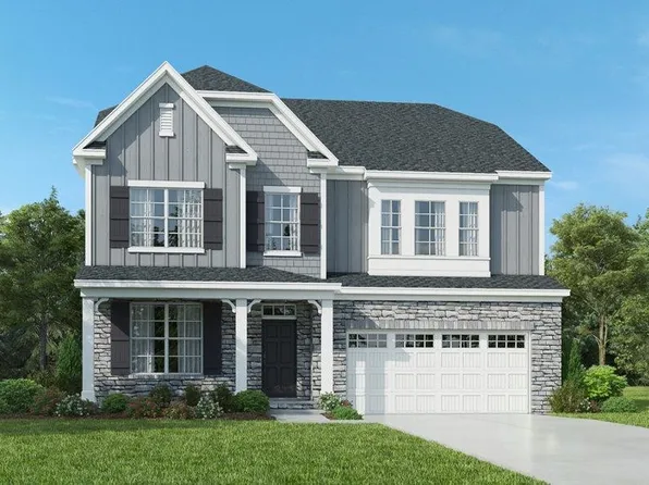 136 Cramerton Dr, Holly Springs, NC 27540