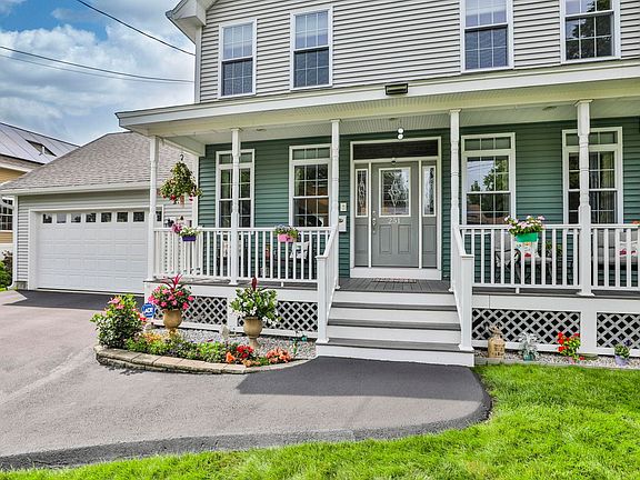 4th image of 251 Villa Street
