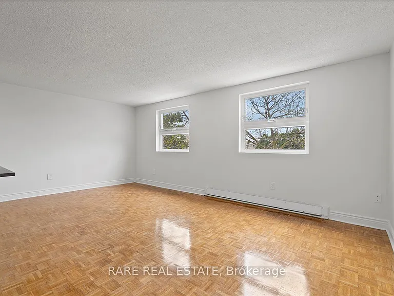 7555 Goreway Dr #139 — Photo 9