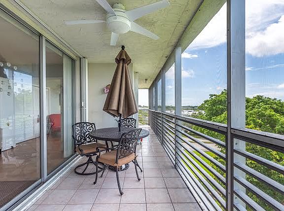 3rd image of 4020 W Palm Aire Dr APT 512