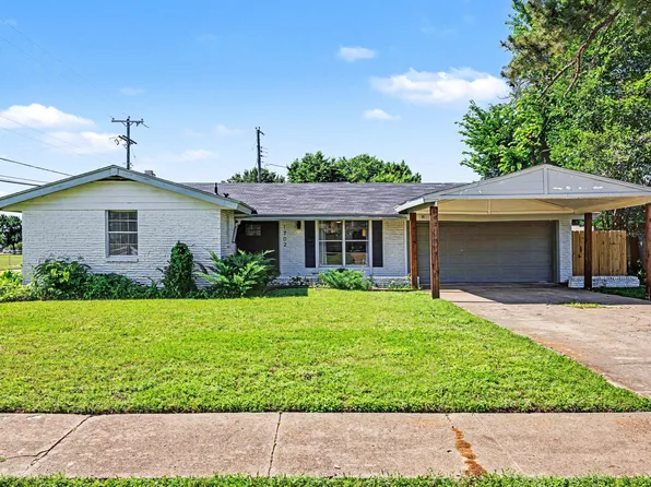 1702 Bristol Ct N, Irving, TX 75062