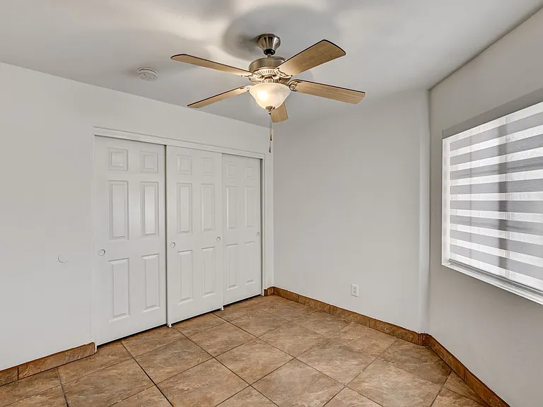 2808 Glen Aulin St — Photo 17