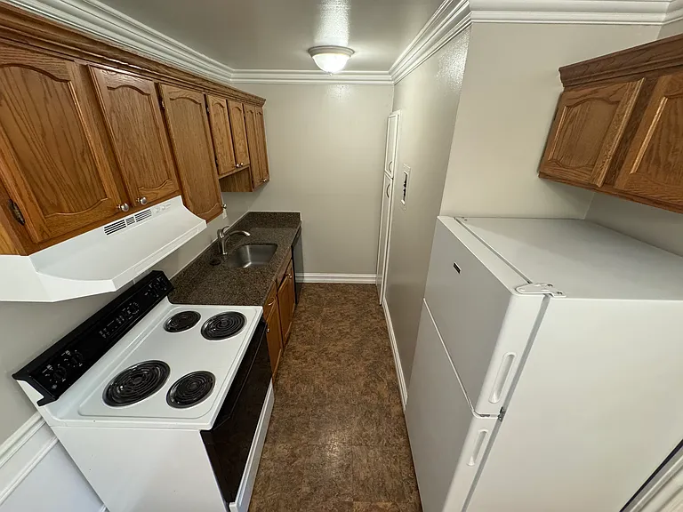 801 Plate St — Photo 6