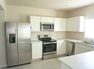 606 Lychee Ln, Fort Pierce, FL 34981