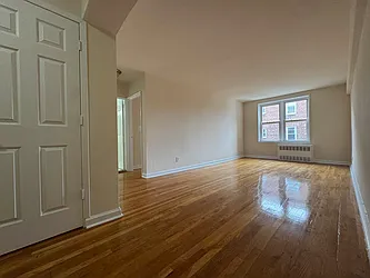 Rented by Hillel Realty Group