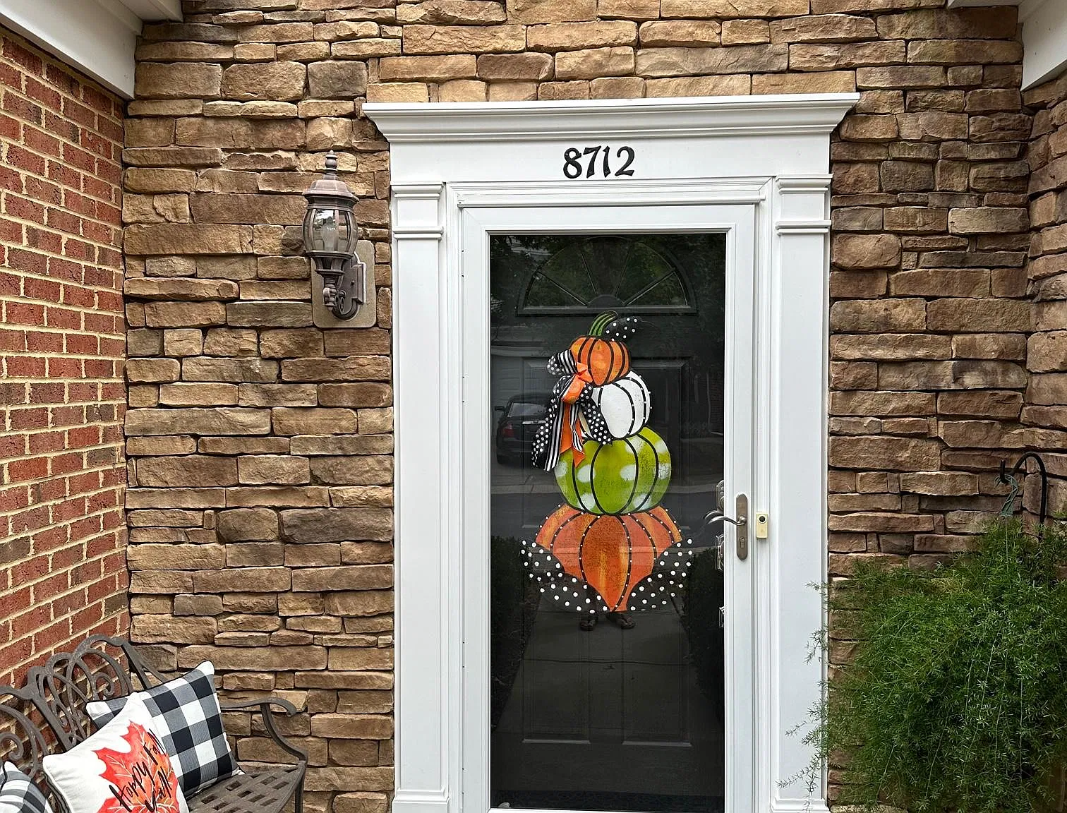 3 bed, 2.5 bath, 1600 sqft, $1,925 — Photo 1