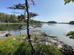 31 Fay Rd, Saint George, ME 04860