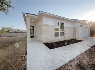 107 W Hickory Dr, Marble Falls, TX 78654