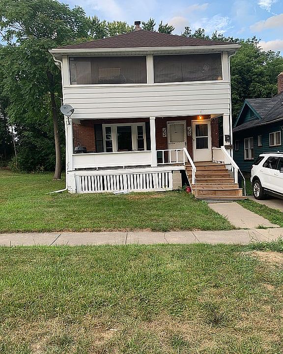 2nd image of 722 Wolcott St
