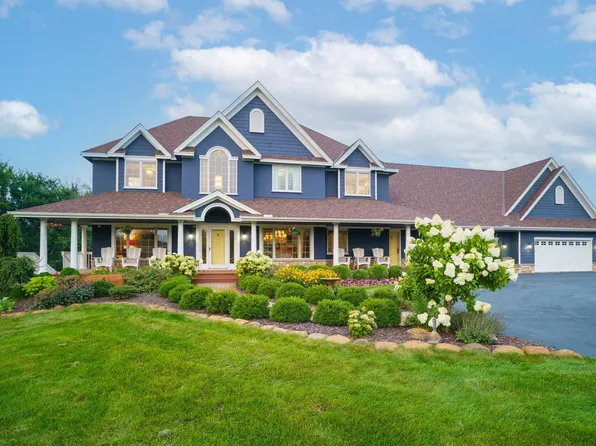 3050 Becker Rd, Maple Plain, MN 55359