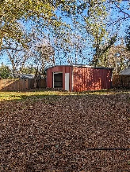 1402 S Donnybrook Ave — Photo 4