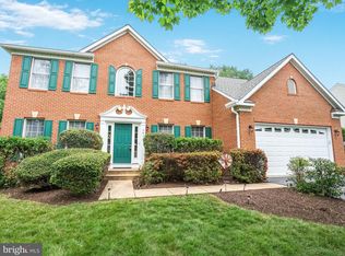 6836 Corder Ln, Lorton, VA 22079
