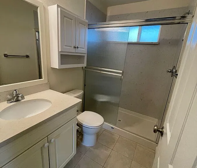 6824 Beverly Blvd #B — Photo 10
