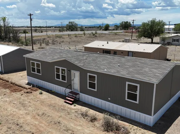614 Irene Ave, Moriarty, NM 87035