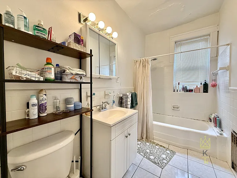 126 Babcock St #28 — Photo 5