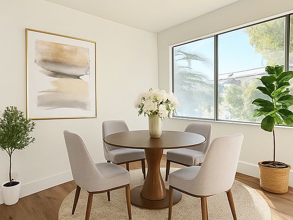 2nd image of 1419 S Wilton Pl APT 206
