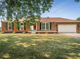 805 Dawson Hill Rd, Louisville, KY 40299