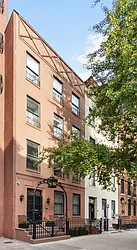 161 East 74th Street in Lenox Hill