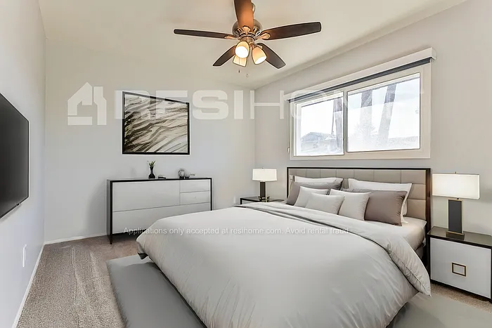 1303 E Dunbar Dr — Photo 10