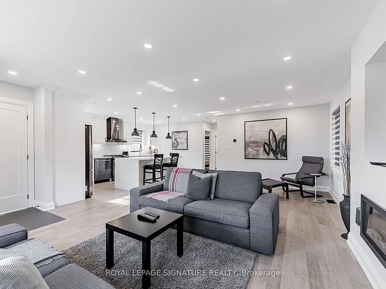 16 Boem Ave — Photo 7