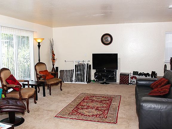 3rd image of 5777 Lilac Blossom Ln