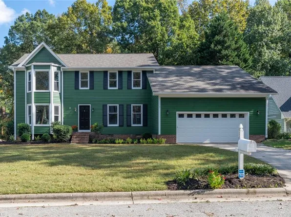 1008 New Hampshire Dr, Jamestown, NC 27282