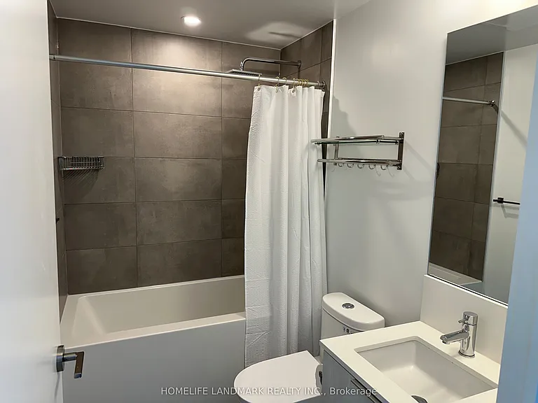8 Wellesley St W #5602 — Photo 15