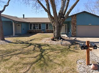 7290 Scot Ter, Eden Prairie, MN 55346