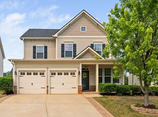 829 Lone Pine Loop, Fuquay Varina, NC 27526