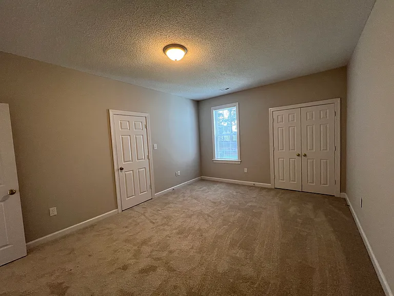 3320 Whitlock Drive A 3 bedroom/2 baths....NEW CARPET...NEW LVP FLOORING