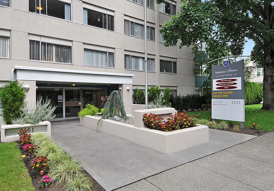 2151 W 39th Ave #702