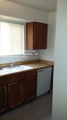 2nd image of 2630 Fairway Dr APT A