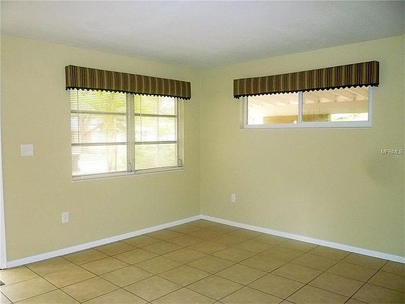 5th image of 6440 Savannah Pl