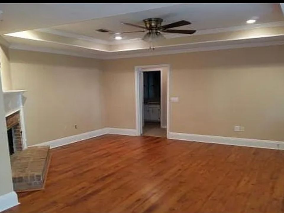 1st image of 125 Harbor Rd