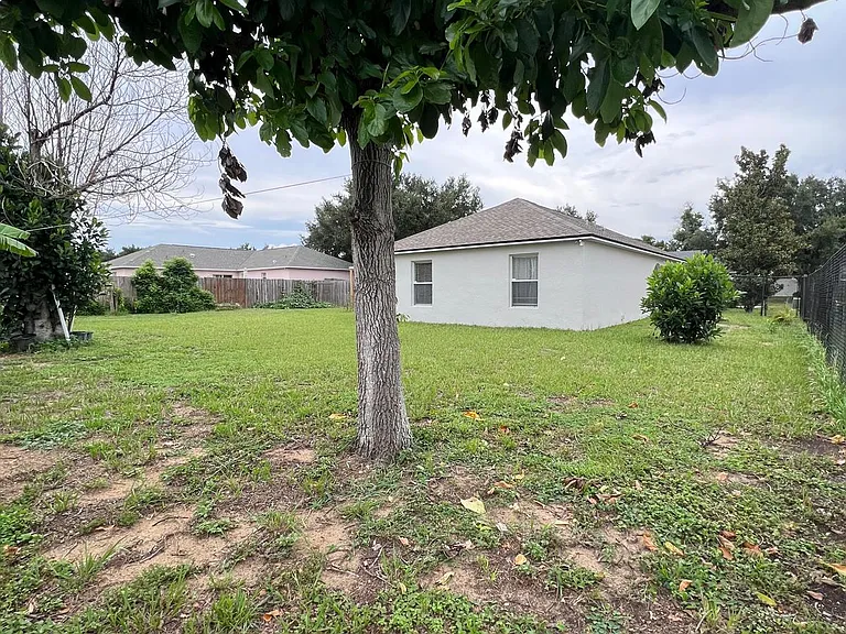 3673 Wellington Pl — Photo 36
