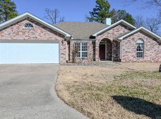 109 Hibiscus Dr, Maumelle, AR 72113