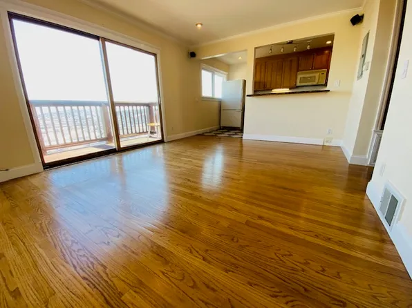 621 Peralta Ave #1, San Francisco, CA 94110