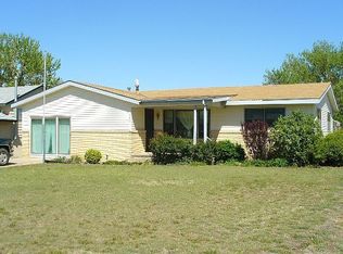 914 Welton St, Pratt, KS 67124