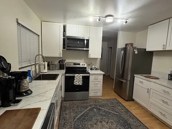 5412 Adobe Falls Rd Unit 2, San Diego, CA 92120