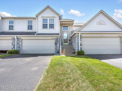 26606 Kirkway Cir, Woodhaven, MI, 48183