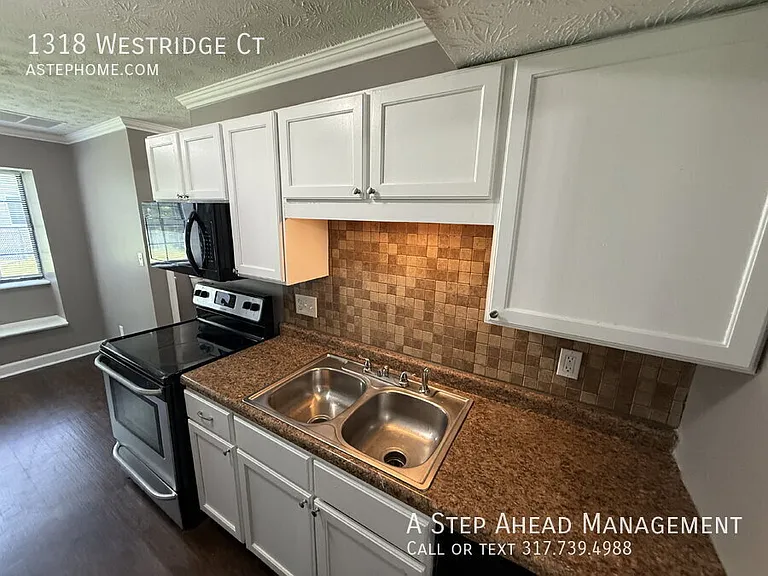 1318 Westridge Ct — Photo 8