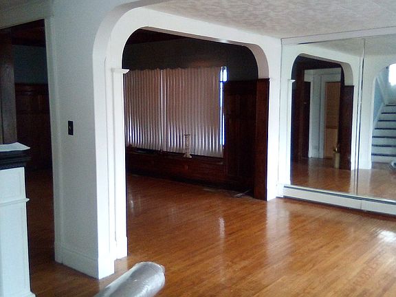 2nd image of 254 Dewey Ave