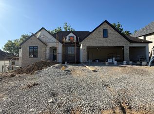 7320 Sella Ct, Columbia, MO 65203