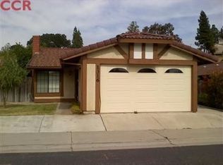 1316 White Clover Ln, Paso Robles, CA 93446