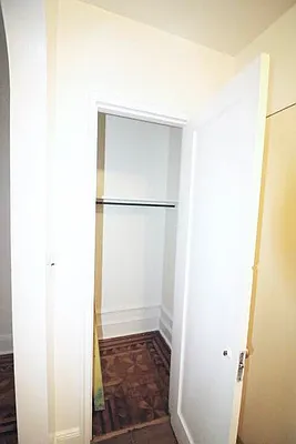 Rented by Oxford Property Group | media 11