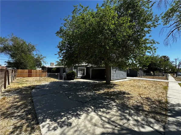 1231 W Avenue H15, Lancaster, CA 93534