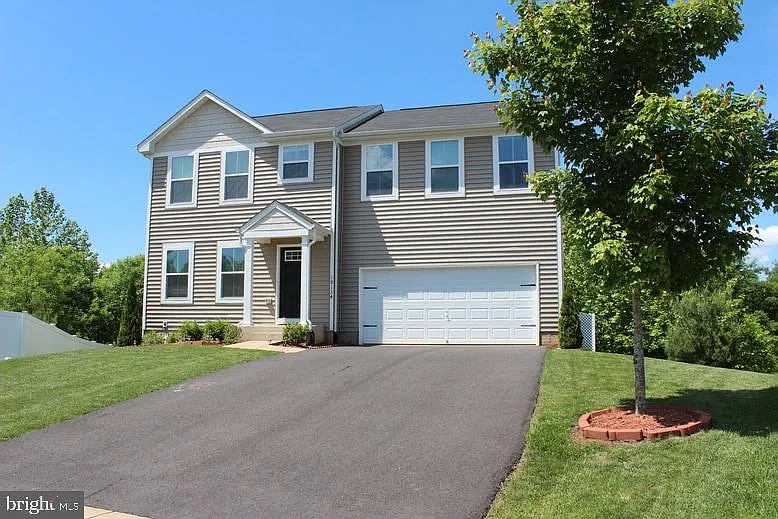 18134 Scenic Creek Ln photo 1