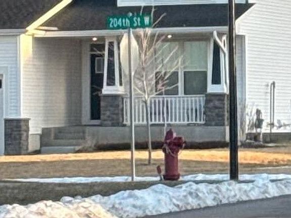 3rd image of 7355 204th St W