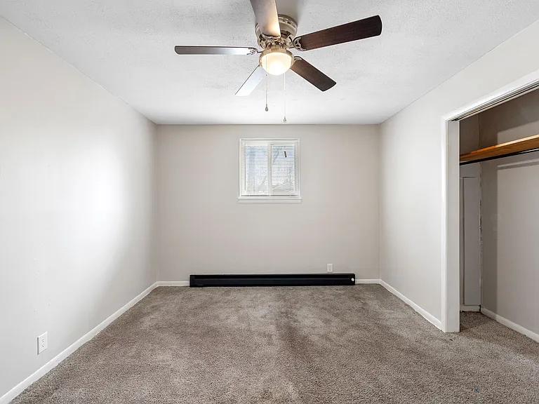 1621 Arthur Ave #C — Photo 7